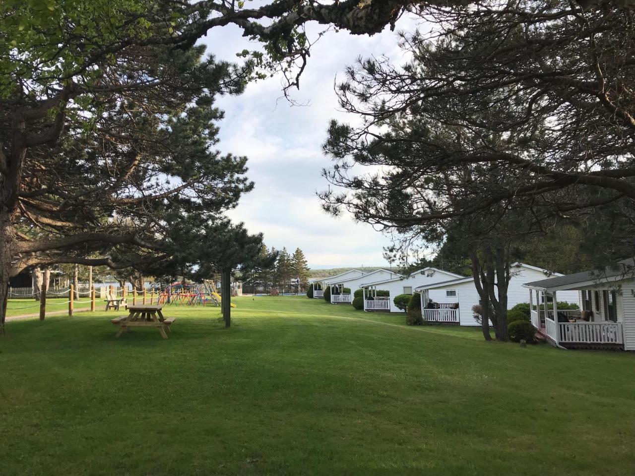 By The Bay Cottages Stanhope Exteriör bild